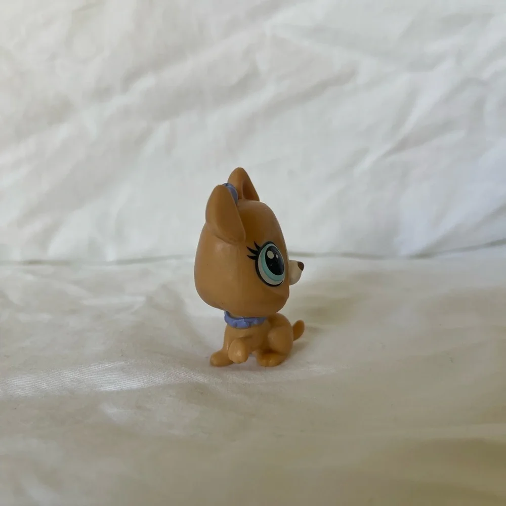 Littlest Pet Shop - SYDNEY WAGGERBY BOXER DOG #4007 - Authentic